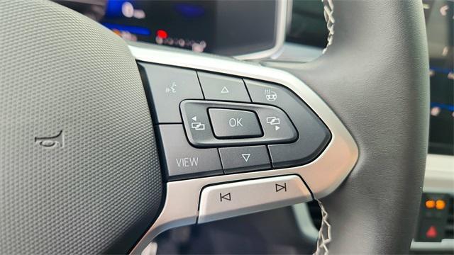 Photo of 2025 Deep Black Pearl Volkswagen Taos