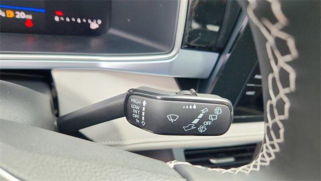 Photo of 2025 Deep Black Pearl Volkswagen Taos