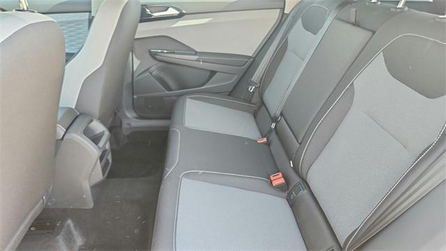 Photo of 2024 Platinum Gray Metallic Volkswagen Taos