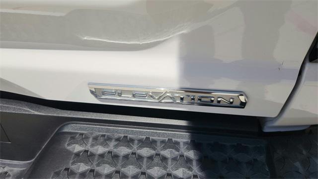 Photo of 2024 Summit White GMC Canyon