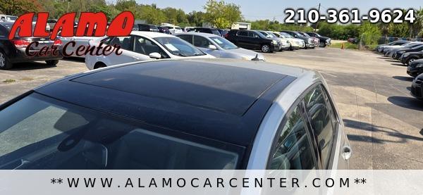 Photo of 2015 Silver Volkswagen Golf