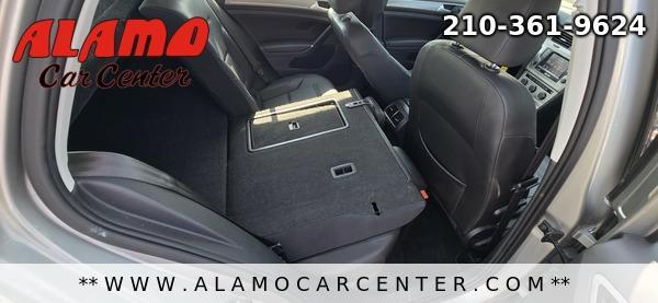 Photo of 2015 Silver Volkswagen Golf