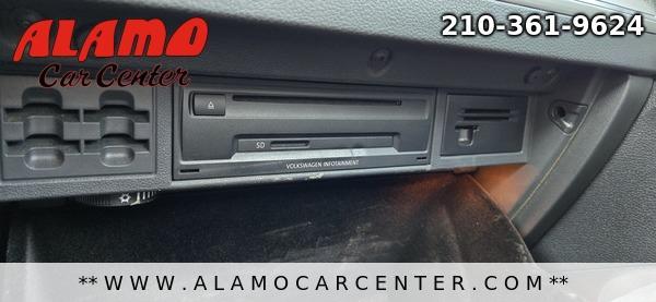 Photo of 2015 Silver Volkswagen Golf