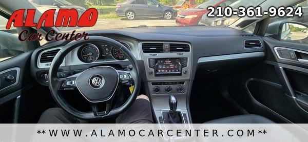 Photo of 2015 Silver Volkswagen Golf