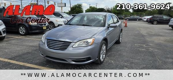 2013 Chrysler 200