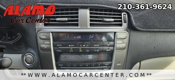 Photo of 2008 White Lexus IS 250