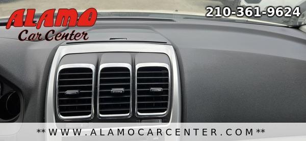 Photo of 2008 White GMC Acadia