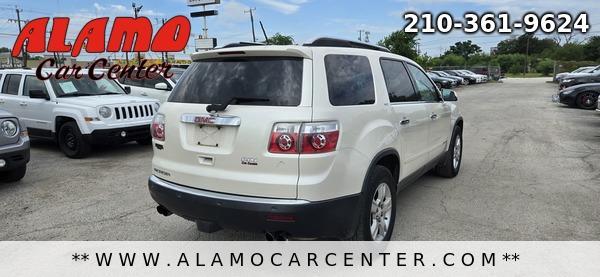 Photo of 2008 White GMC Acadia