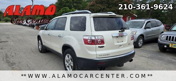 Photo of 2008 White GMC Acadia