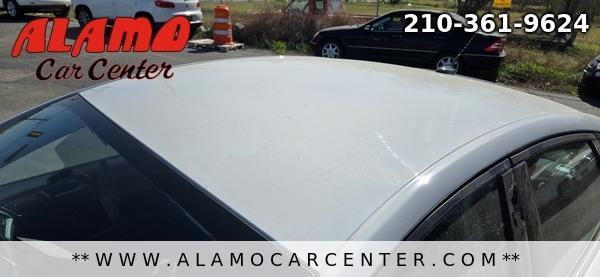 Photo of 2015 White Ford Fusion Hybrid