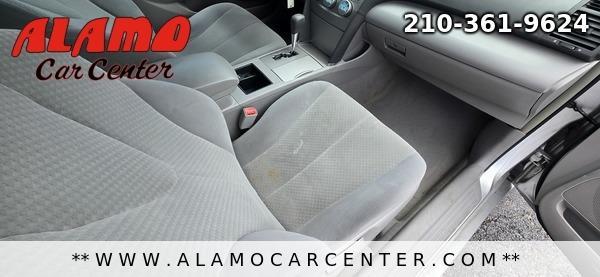 Photo of 2009 Silver Toyota Camry