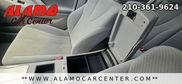 Photo of 2009 Silver Toyota Camry