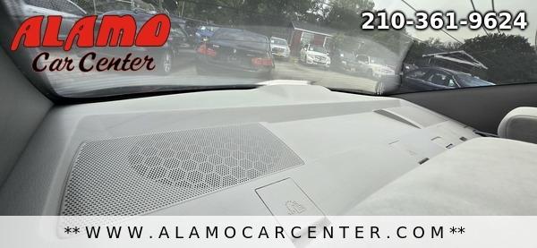 Photo of 2009 Silver Toyota Camry