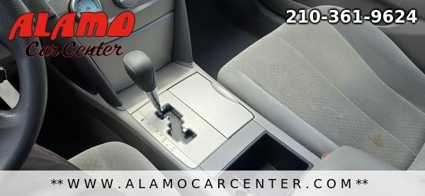 Photo of 2009 Silver Toyota Camry