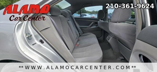 Photo of 2009 Silver Toyota Camry
