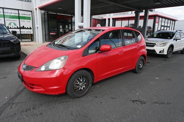Photo of 2013 Red Honda Fit