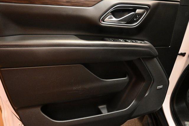 Photo of 2021 Summit White Chevrolet Tahoe