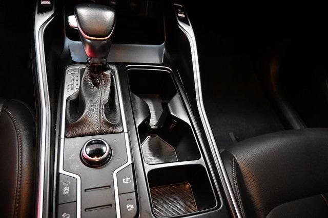 Photo of 2022 Glacial White Pearl Kia Sorento