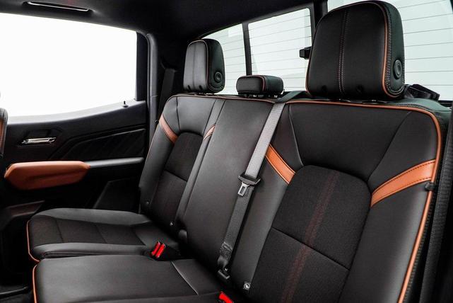 Photo of 2023 Summit White GMC Canyon