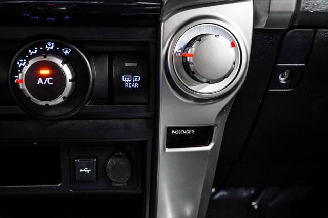 Photo of 2021 Super White Toyota 4Runner