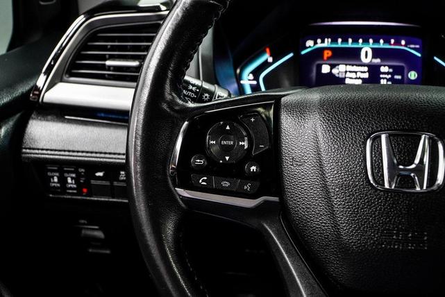 Photo of 2022 Platinum White Pearl Honda Odyssey