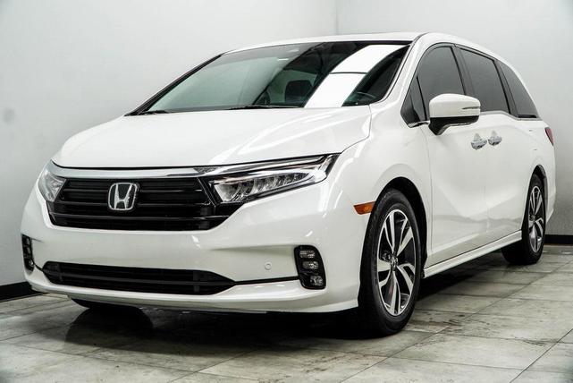 Photo of 2022 Platinum White Pearl Honda Odyssey