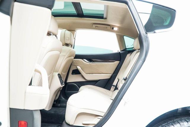 Photo of 2021 Bianco Maserati Levante
