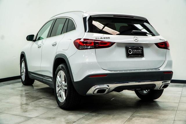 Photo of 2021 White Mercedes-Benz GLA 250