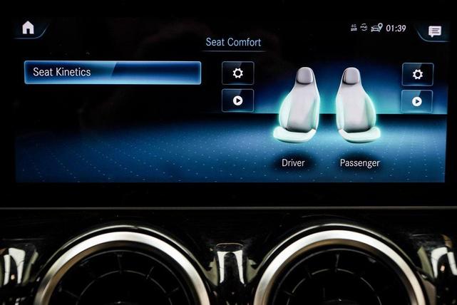 Photo of 2021 White Mercedes-Benz GLA 250