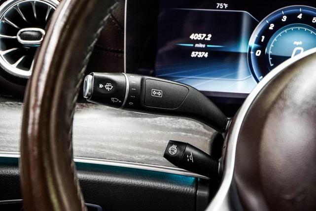 Photo of 2020 Gray Mercedes-Benz CLS 450