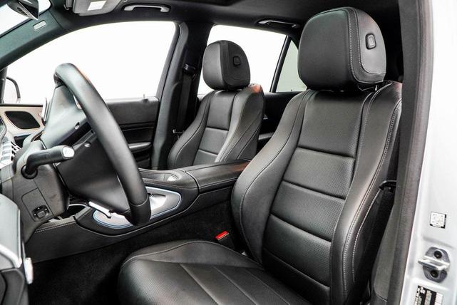 Photo of 2024 Cirrus Silver Metallic Mercedes-Benz GLE 450 Plug-In Hybrid
