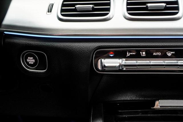 Photo of 2024 Cirrus Silver Metallic Mercedes-Benz GLE 450 Plug-In Hybrid