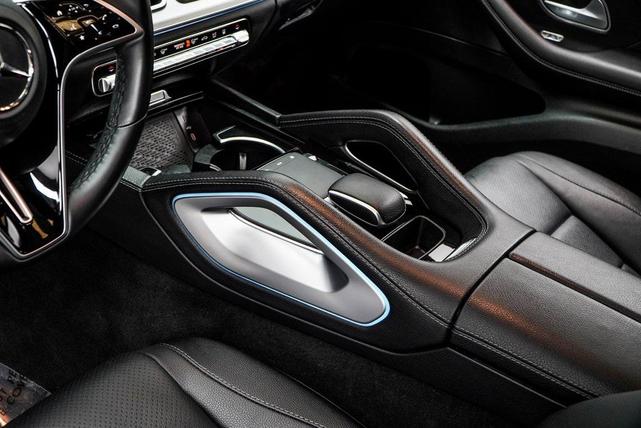 Photo of 2024 Cirrus Silver Metallic Mercedes-Benz GLE 450 Plug-In Hybrid