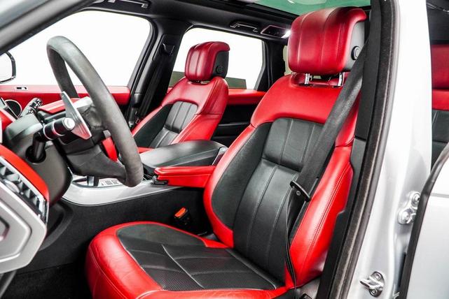Photo of 2022 Gray Land Rover Range Rover Sport