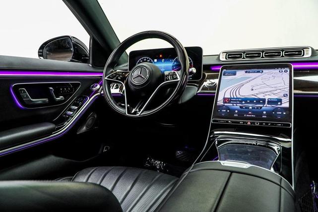 Photo of 2022 Black Mercedes-Benz S-Class