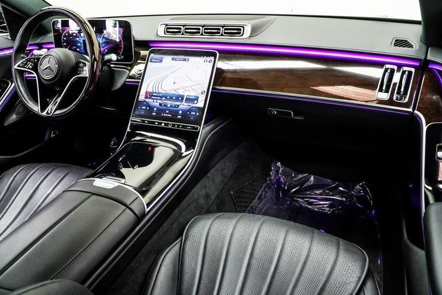 Photo of 2022 Black Mercedes-Benz S-Class