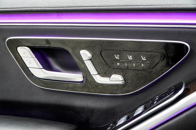 Photo of 2022 Black Mercedes-Benz S-Class