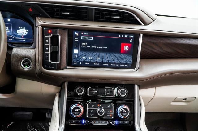 Photo of 2022 Midnight Blue Metallic GMC Yukon XL