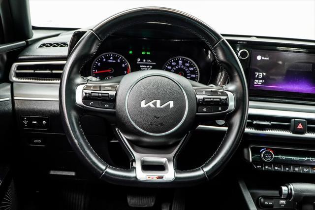 Photo of 2022 Glacial White Pearl Kia K5