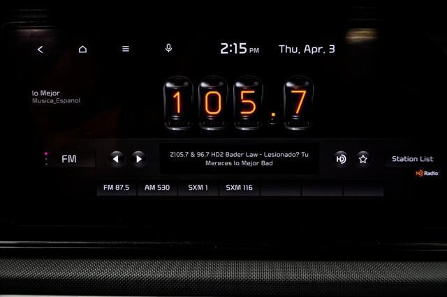Photo of 2022 Glacial White Pearl Kia K5
