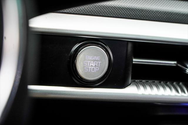 Photo of 2022 Glacial White Pearl Kia K5