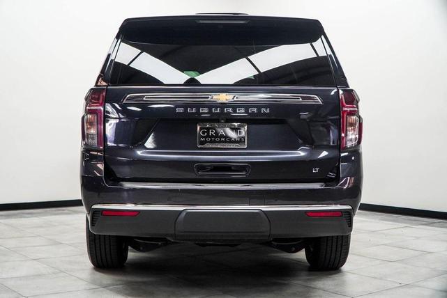 Photo of 2023 Dark Ash Metallic Chevrolet Suburban