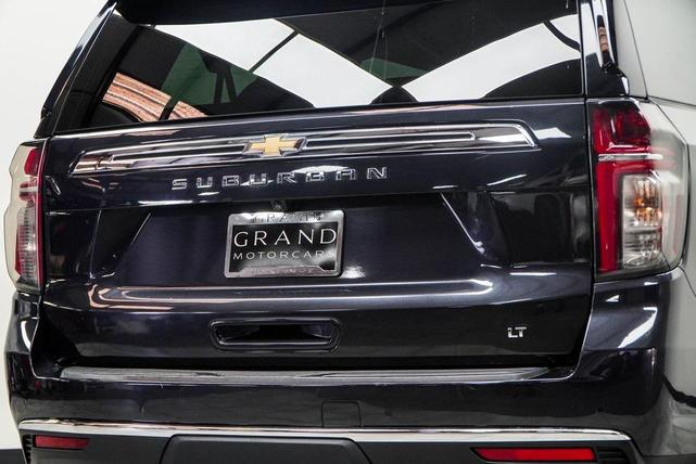 Photo of 2023 Dark Ash Metallic Chevrolet Suburban
