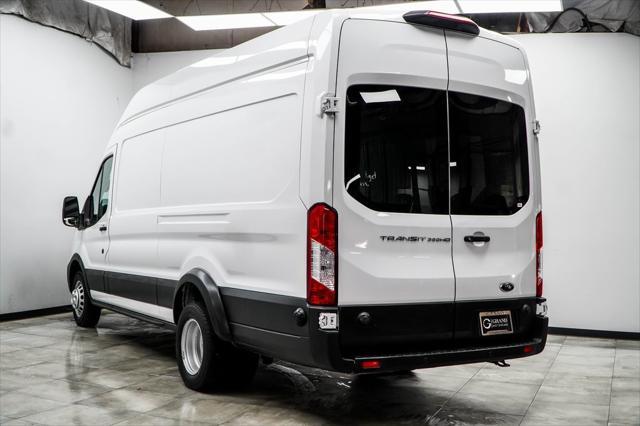 Photo of 2024 Oxford White Ford Transit-350