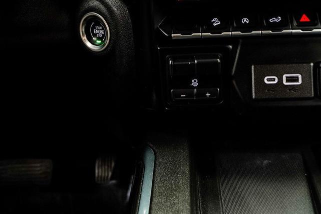 Photo of 2021 Summit White GMC Sierra 1500