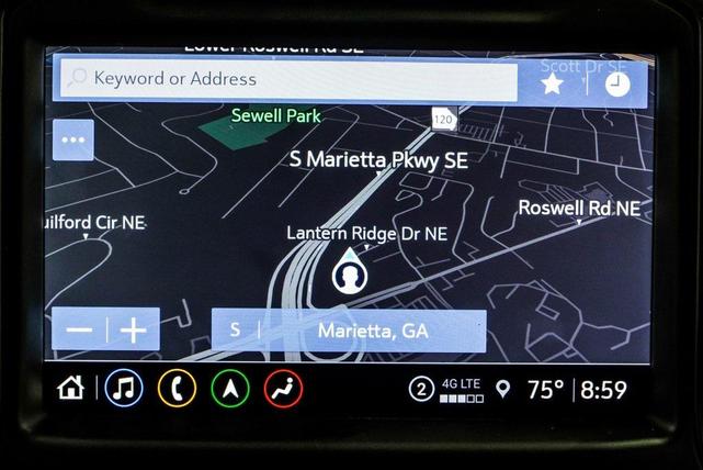 Photo of 2021 Summit White GMC Sierra 1500