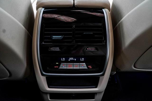 Photo of 2022 Arctic Grey Metallic BMW X5