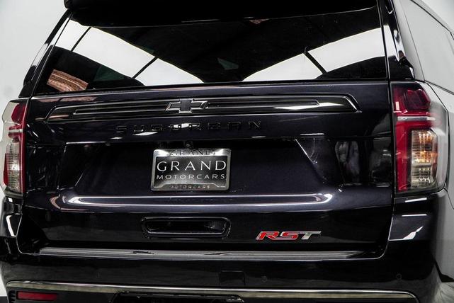 Photo of 2022 Dark Ash Metallic Chevrolet Suburban