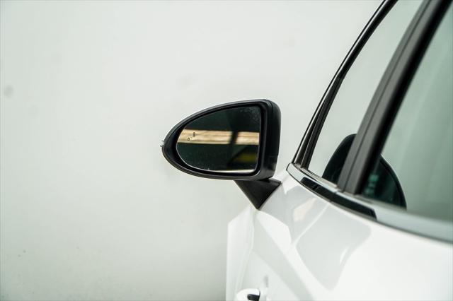 Photo of 2023 Serenity White Hyundai SONATA