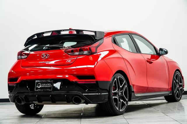 Photo of 2021 Racing Red w/Black Roof Hyundai Veloster N